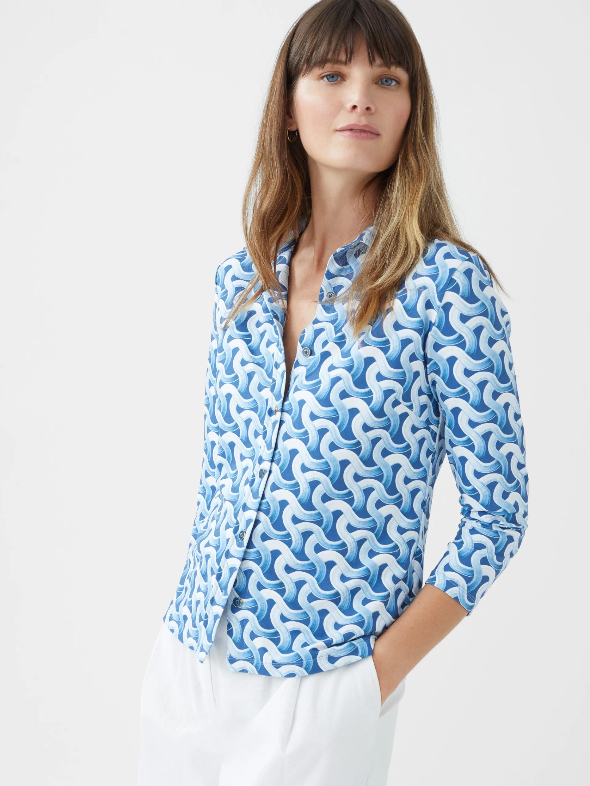 J.McLaughlin Cornelia 3/4 Sleeve Shirt in Mini Dream Weaver DarkBlue/Blue Store
