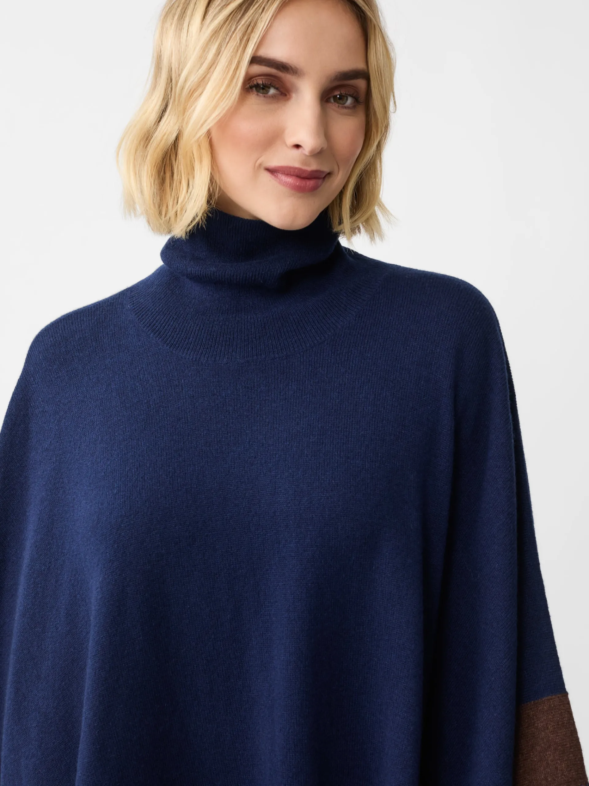 J.McLaughlin Noelle Cashmere Poncho in Color Block Navy/Brown Flash Sale